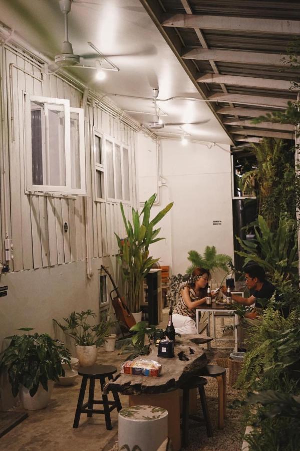 The Park Society Hostel Chiang Mai Exterior foto