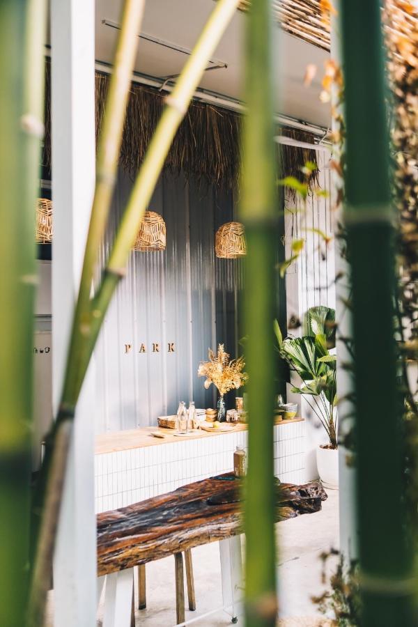 The Park Society Hostel Chiang Mai Exterior foto